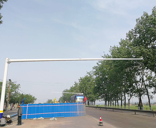 郑州监控杆 郑州监控杆